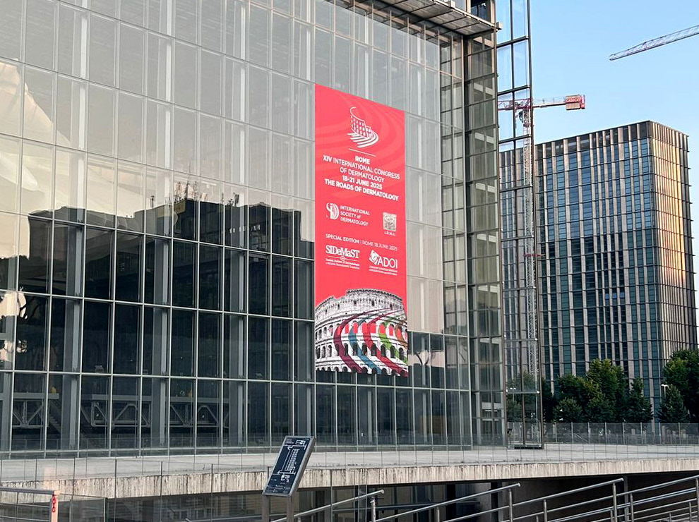 Allestimento anteprime Netflix pannelli scenografici Palazzo Congressi Roma