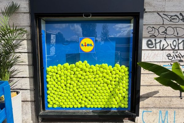 Stand Lidl Freschezza da Campioni - foto allestimento 7 Stand promozionale Lidl Freschezza da Campioni allestimento Samisa Srl